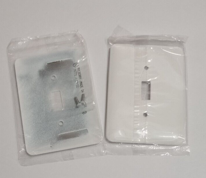 MULBERRY 1 Gang  Wall Plate - White Semi Gloss 76771 Lot of 2