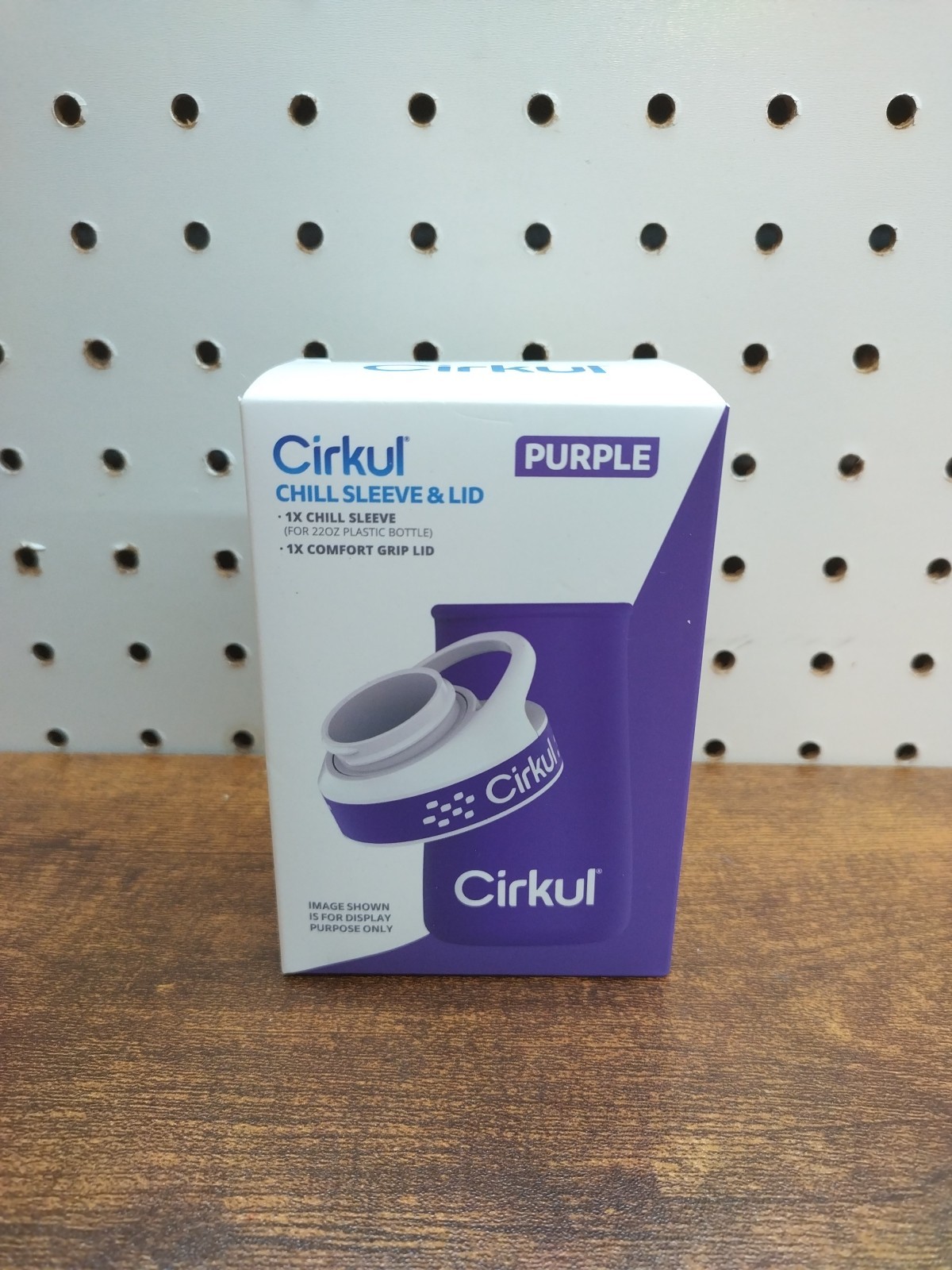Cirkul Chill Sleeve & Comfort-Grip Lid for 22oz Bottle, Purple - Brand New