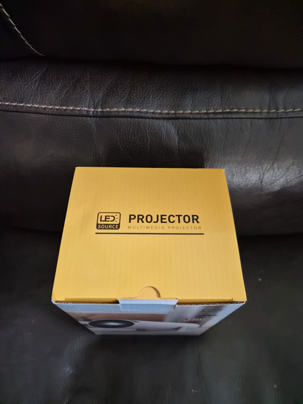 Multimedia Projector Highlight Coating Lens LED Source 4K