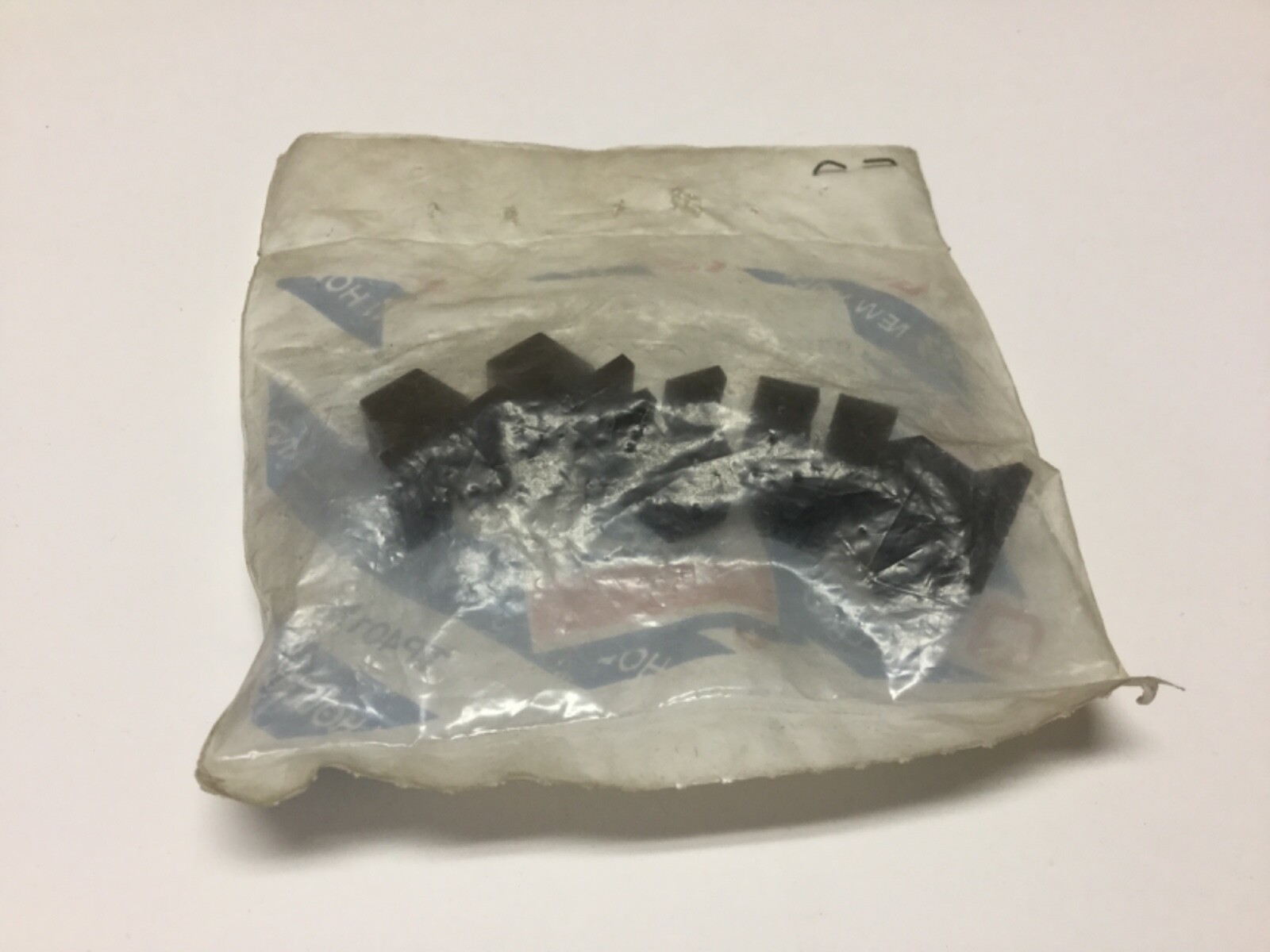 One (1) Genuine CNH Nut 83294423