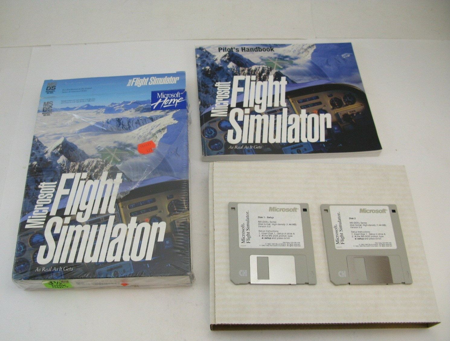 Microsoft Flight Simulator (5.0) 3.5"  Disc/Disk 1993 Pilot instruction Book