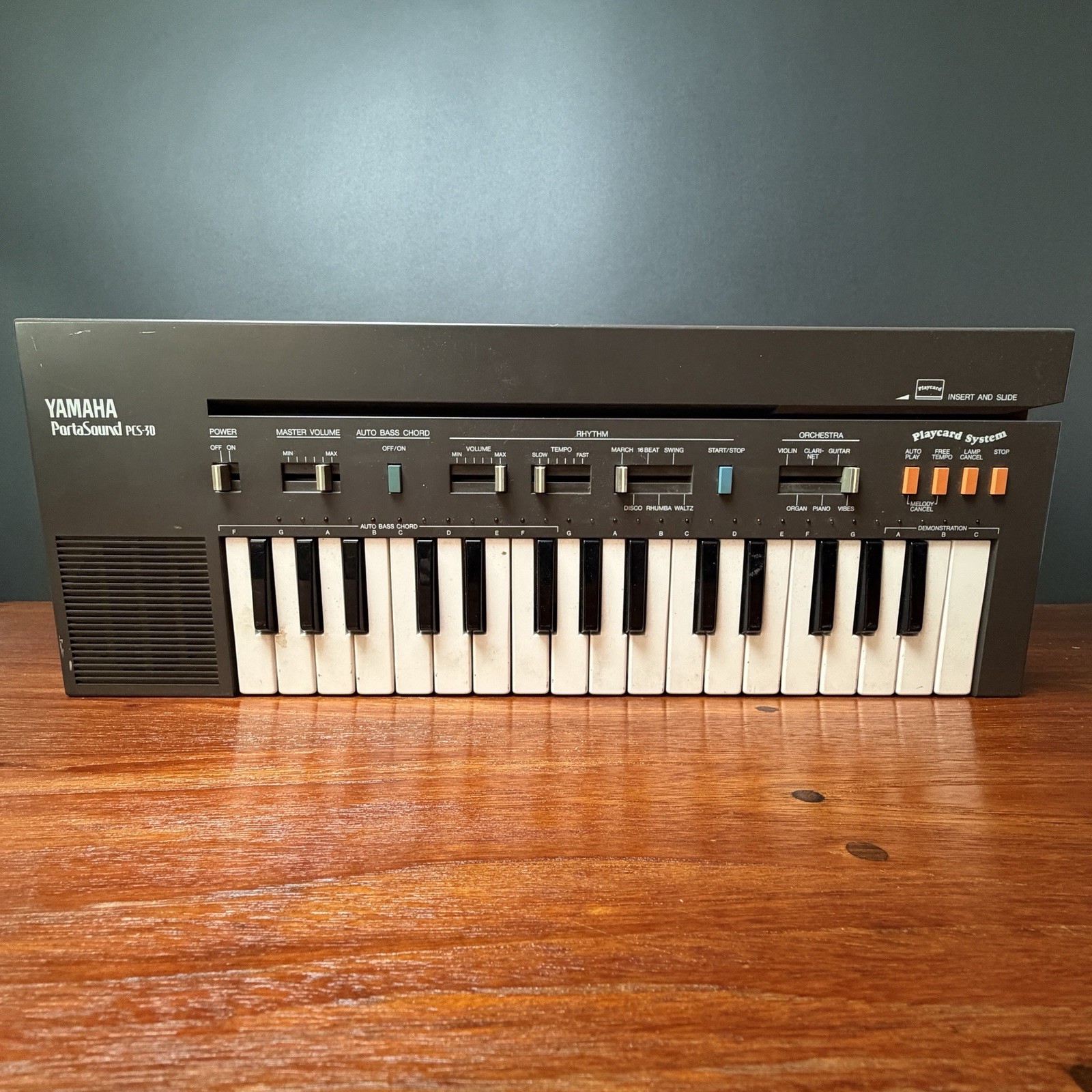 Vintage Yamaha PortaSound PCS-30 Keyboard for Parts