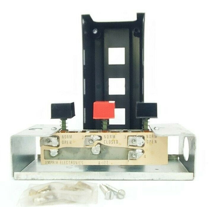 NIB STANLEY VEMCO 320-538 PUSHBUTTON STATION 3-BUTTON 320538