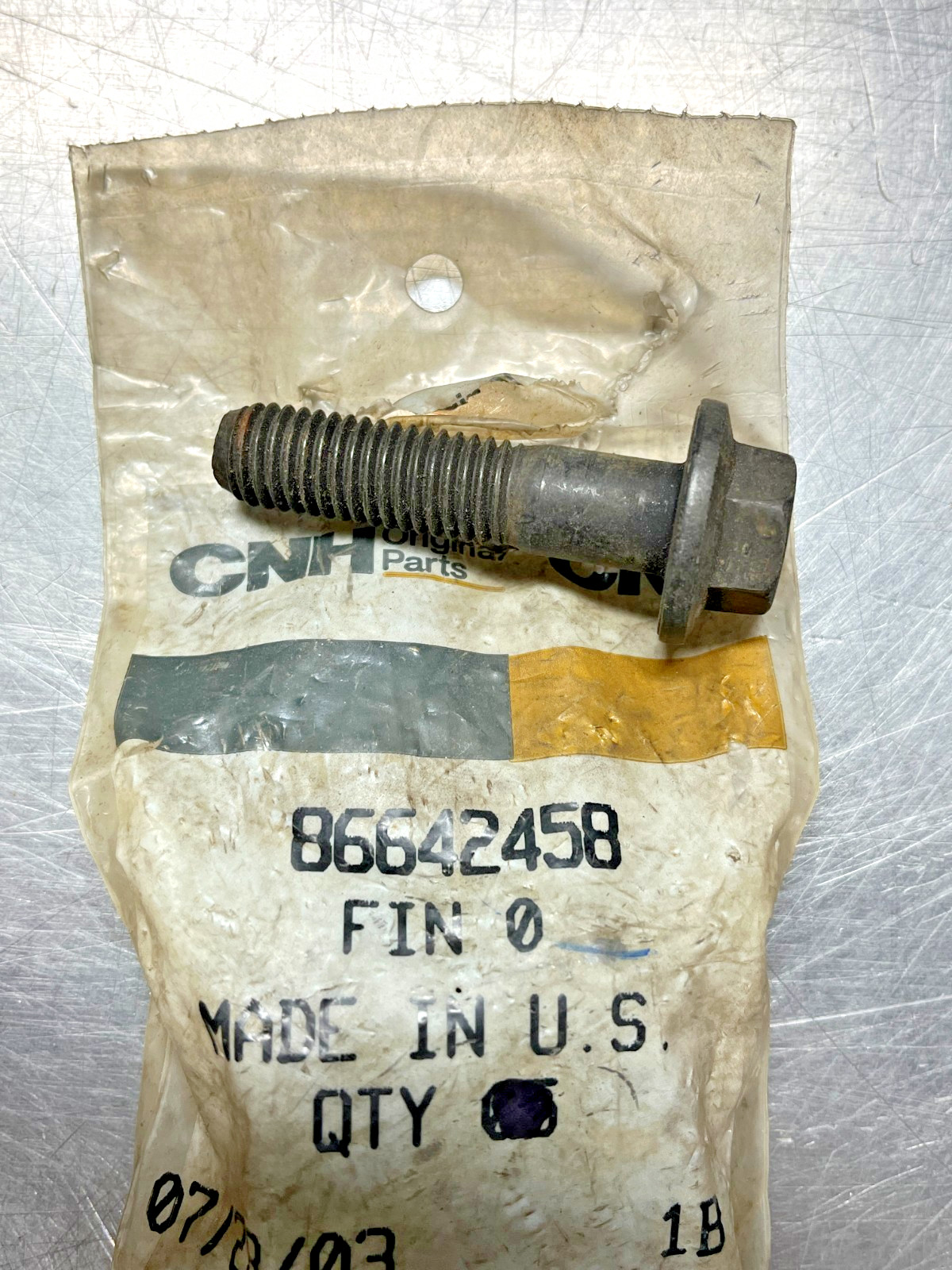 86642458 Genuine OEM Case IH CNH BOLT