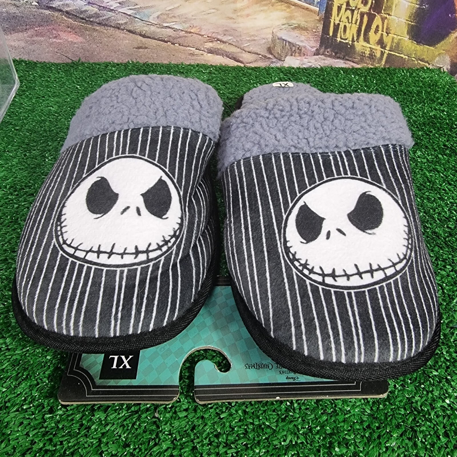 The Nightmare Before Christmas Jack Skellington Disney Plush Slippers XL (A23)