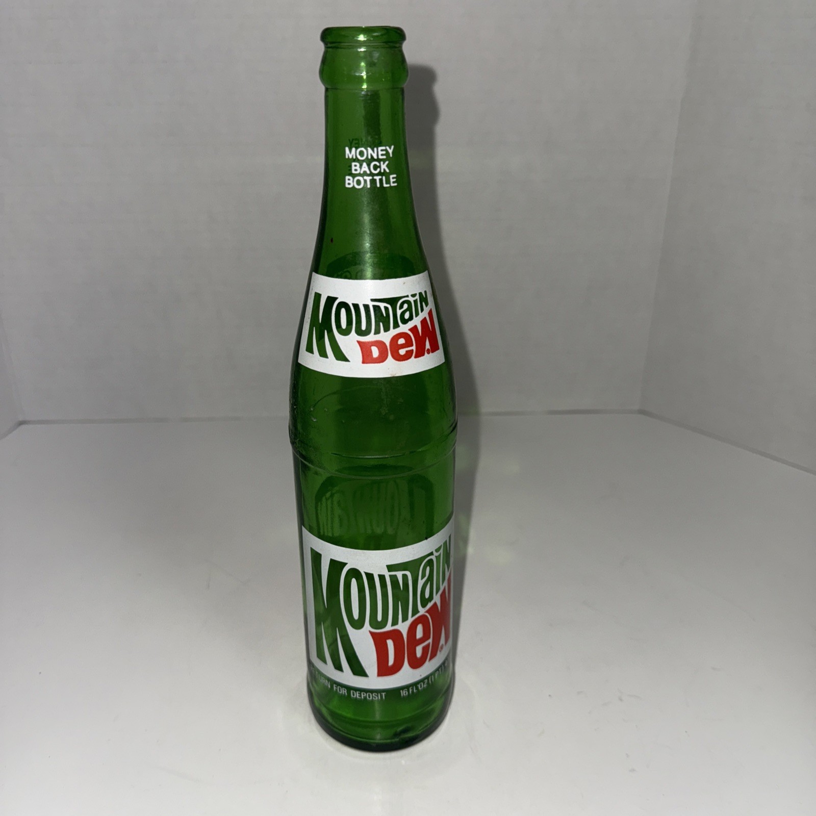 Vintage Mountain Mt Dew Green Glass Soda Pop Bottle 16 Oz 1 Pint - Fast Ship!
