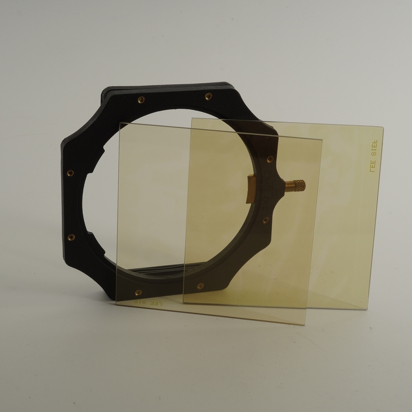 Lee Filters 100mm x 100mm Filter System Holder w/ 2 Filters