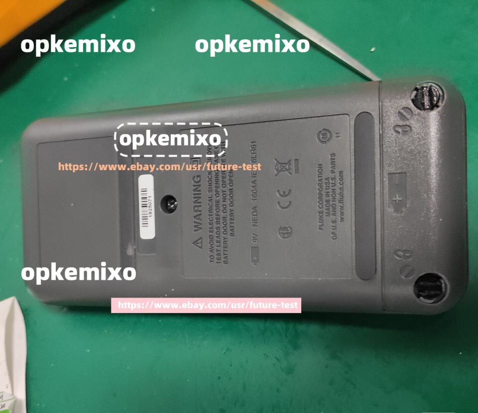 Fluke 717 100G Pressure Calibrator without accessories/j