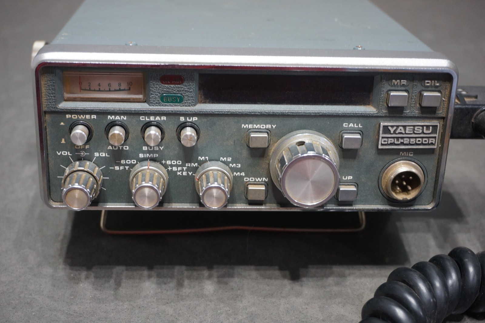 Vintage Yaesu CPU-2500R 2 Meter FM Transceiver