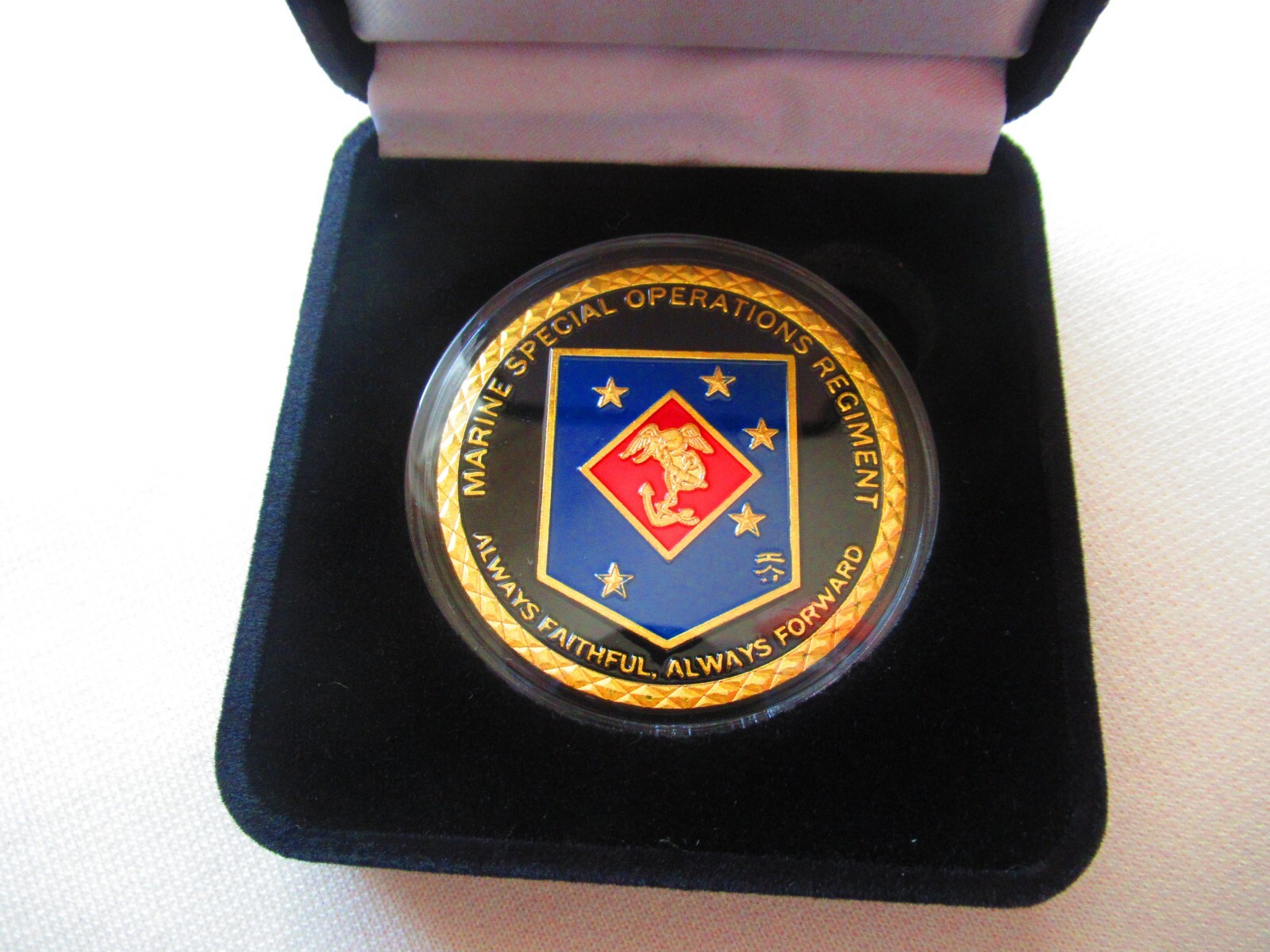 US MARINE CORPS SPECIAL OPERATIONS REGIMENT Challenge Coin w/ Presentation Box