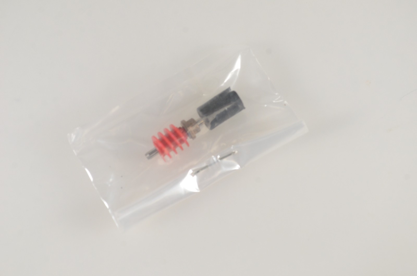 Atlas HO GP40 Locomotive Worm Assembly - 700139
