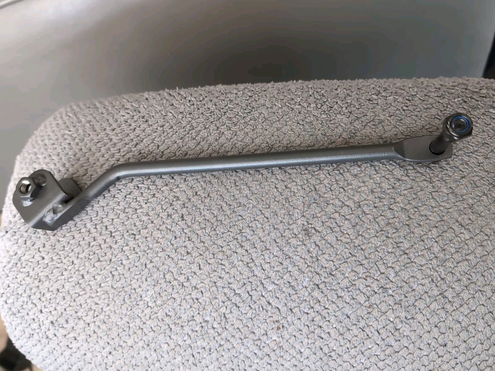 Avari Fitness A450-255A Magnetic Treadmill Position Stop Bar steel