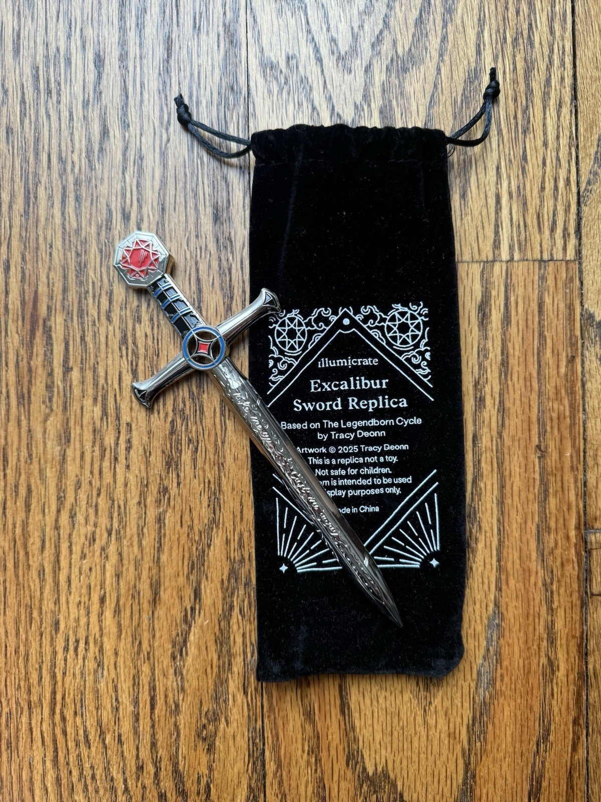 Bookish Library Bundle; Illumicrate and FairyLoot Items