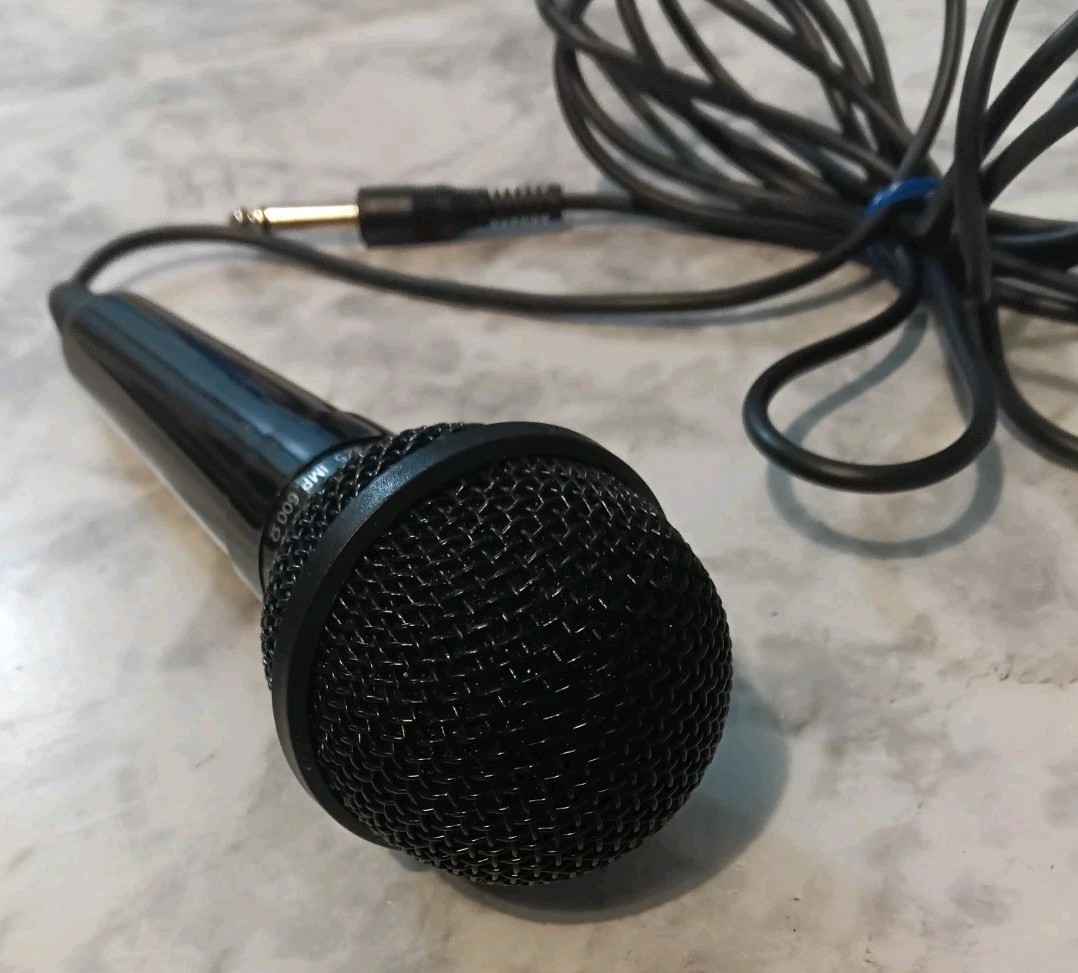 Carol MUD-325 Unidirectional Dynamic Microphone Karaoke Mic Untested As Is