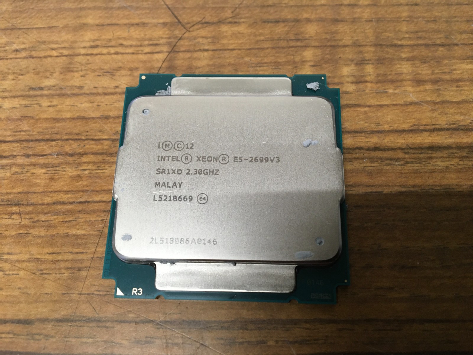 Intel Xeon E5-2699 V3 CPU 18-Core 36-T 45M 2.3GHz SR1XD 145W LGA2011-3 Processor