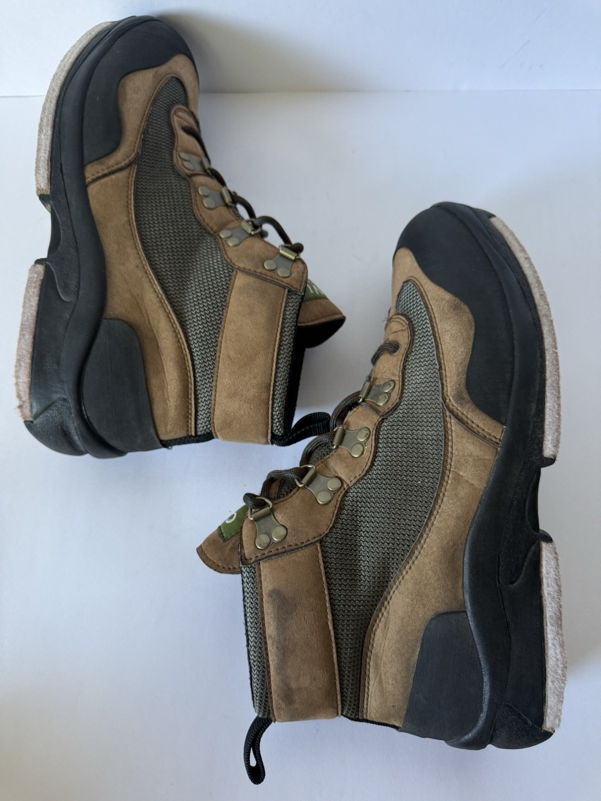 Orvis Wading Boots Mens Sz 11-11.5 Felt Bottom Fly Fishing Shoes Brown