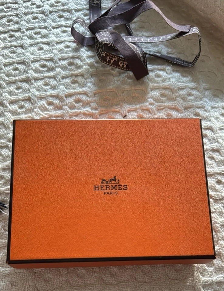 Hermes Gift Card $100 Gift Box And Ribbon