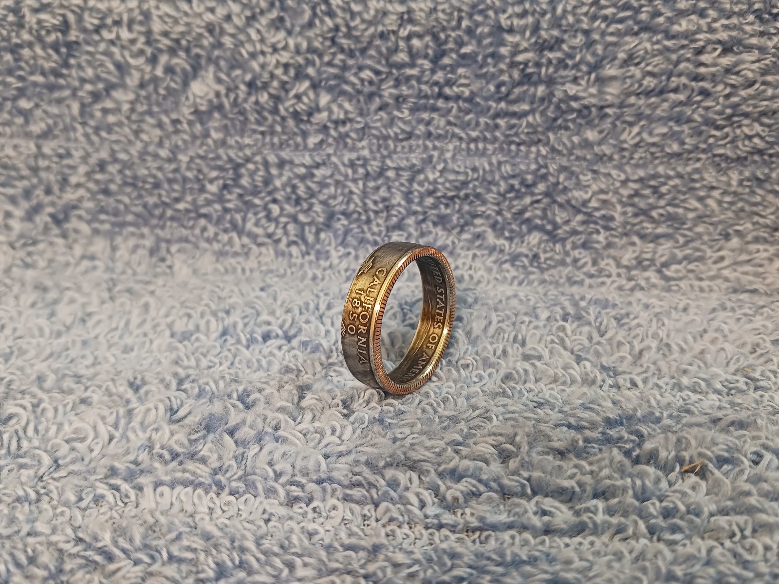 California Handcrafted Washington Quarters coin ring, size 9  2005