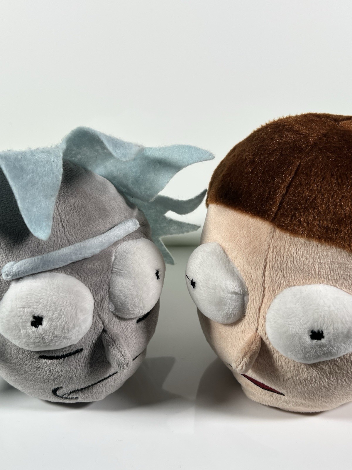 Rick & Morty Plush Slippers Adult Size 7-9 Men 8-10 Women Soft Cozy Excellent