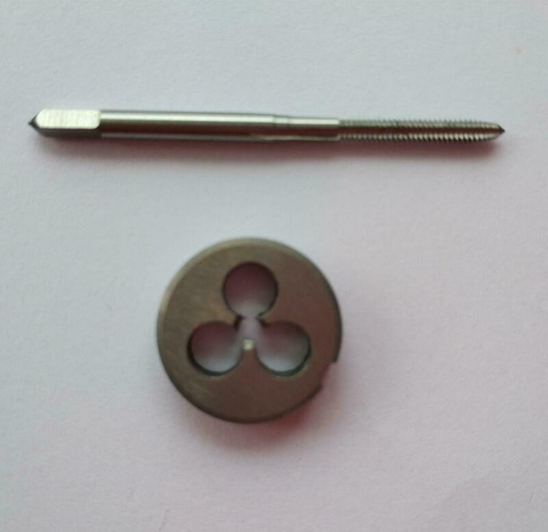 1pc HSS 1/4-28 Plug Left Tap and 1pc 1/4-28 Left Die Threading Tool