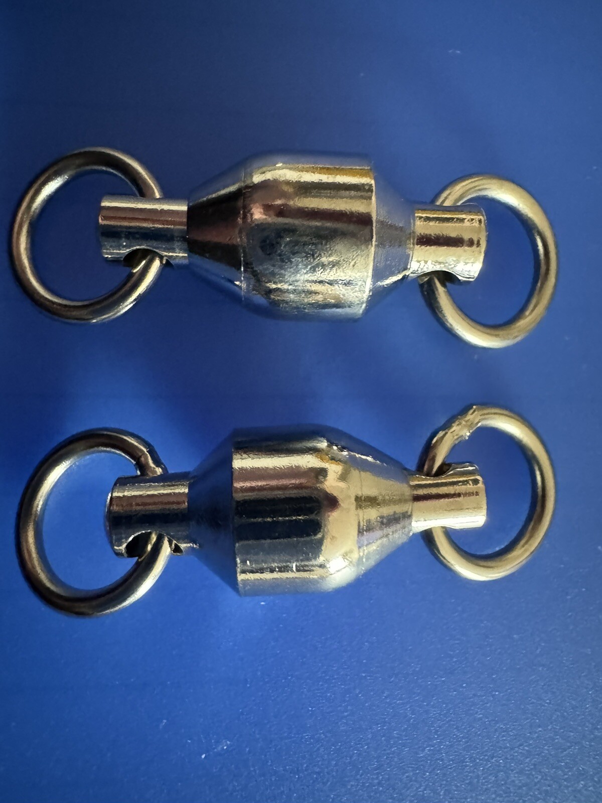 4 X HEAVY DUTY SHARK, SKATE, STRONG BALL BEARING SWIVELS BIG GAME, 352lb