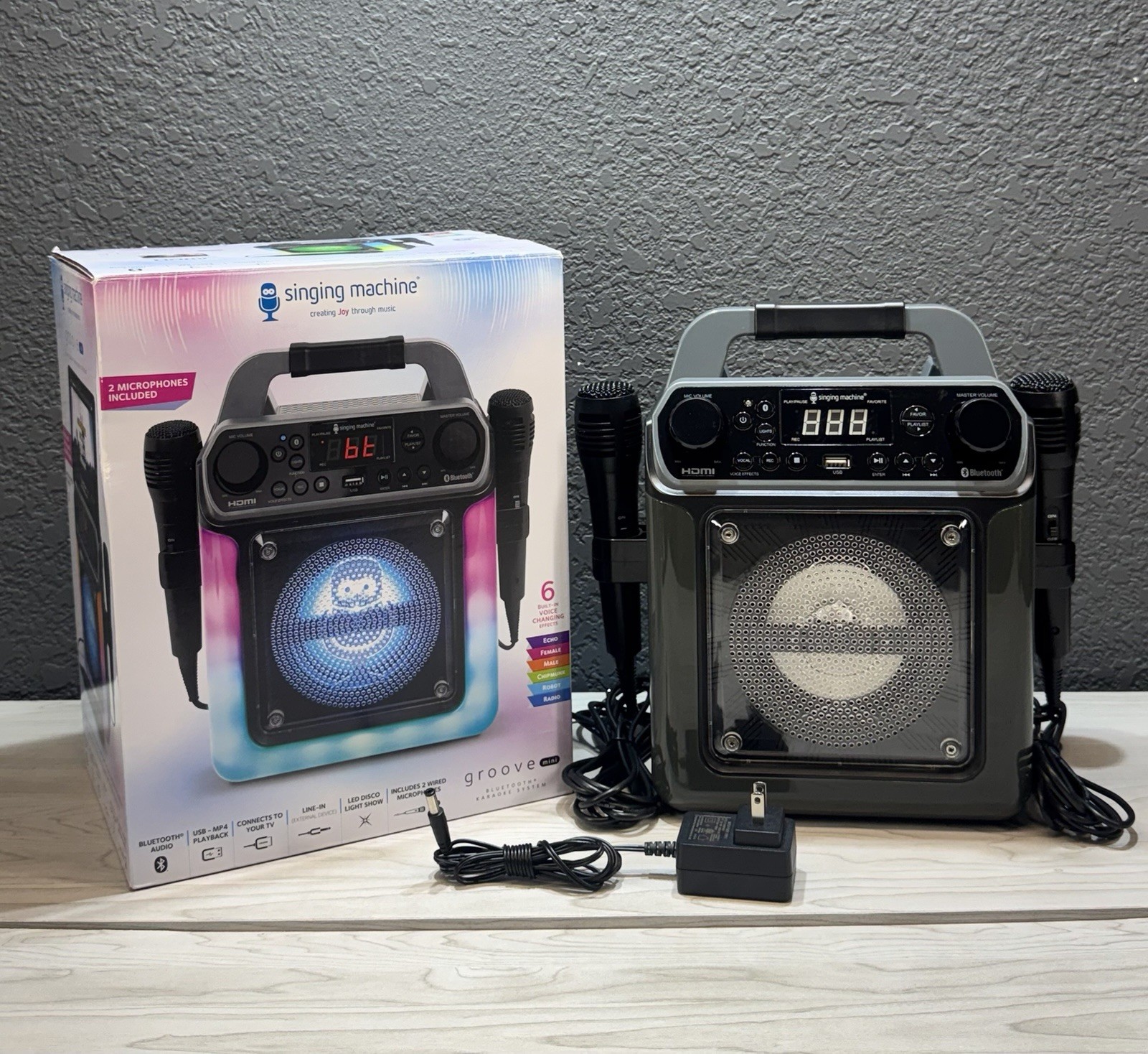 Singing Machine Groove Mini Karaoke System SML2400 Charcoal 2 Mics Box Tested