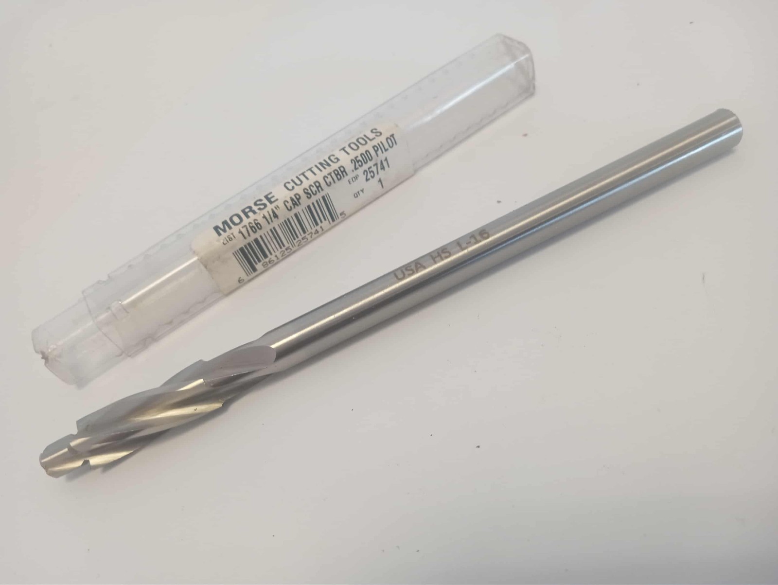 MORSE 25741- 1/4″ CAP SCR On Size oal 5-5/8 HSS DC 0.38" 4FL PDD 1/4" LCF 1"