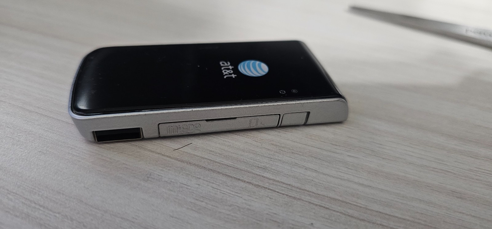 AT&T Sierra Wireless USB Connect Lightning U305 GSM 3G USB Modem