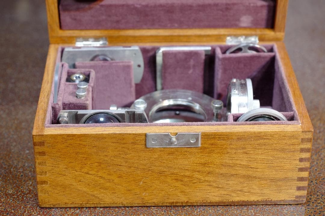 microscope antique vintage collectible Accessory Leitz Universal Stage UT2