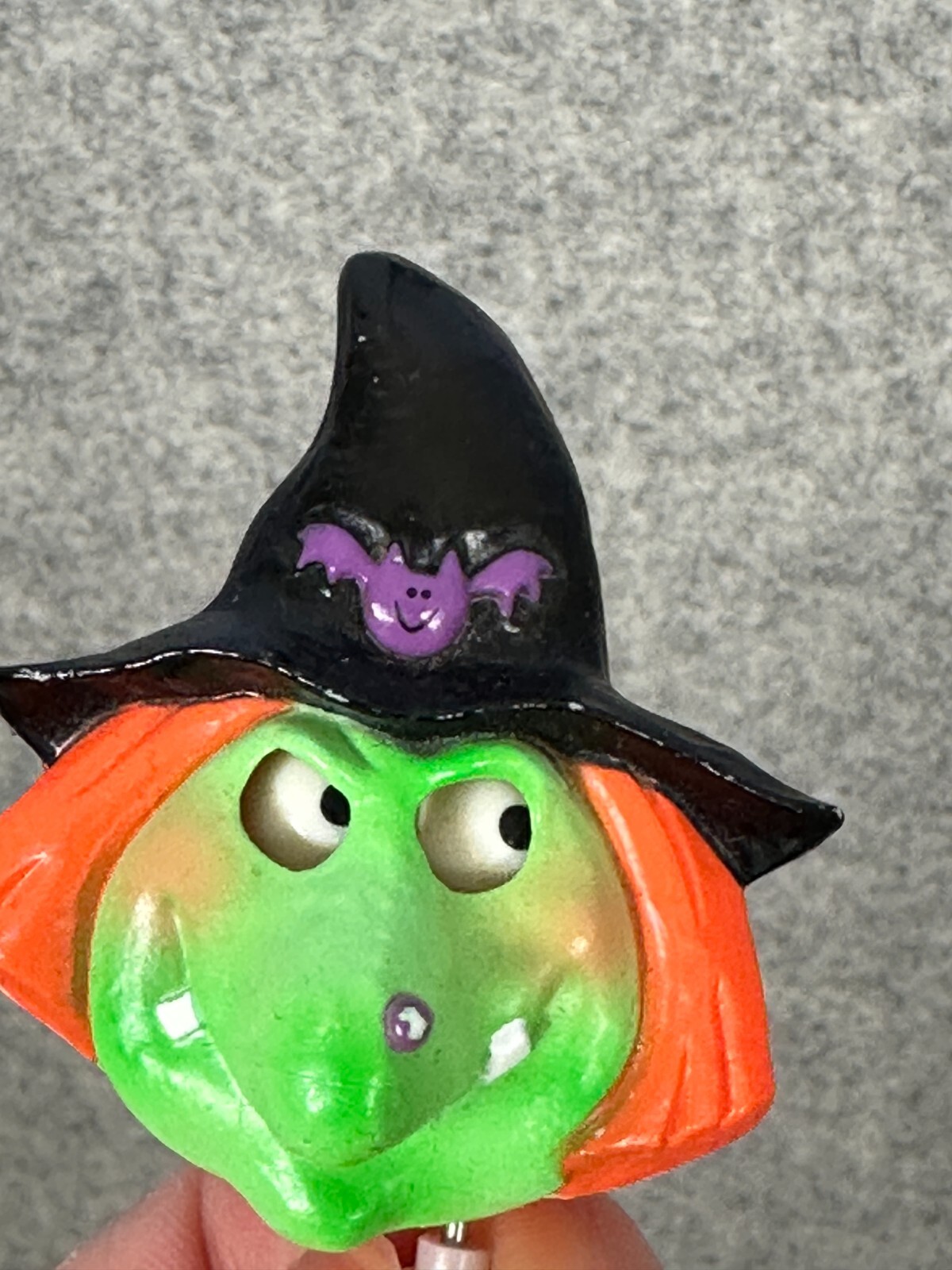 Vintage Hallmark Lapel Pin Halloween Wind-Up WORKS Witch Moving Eyes