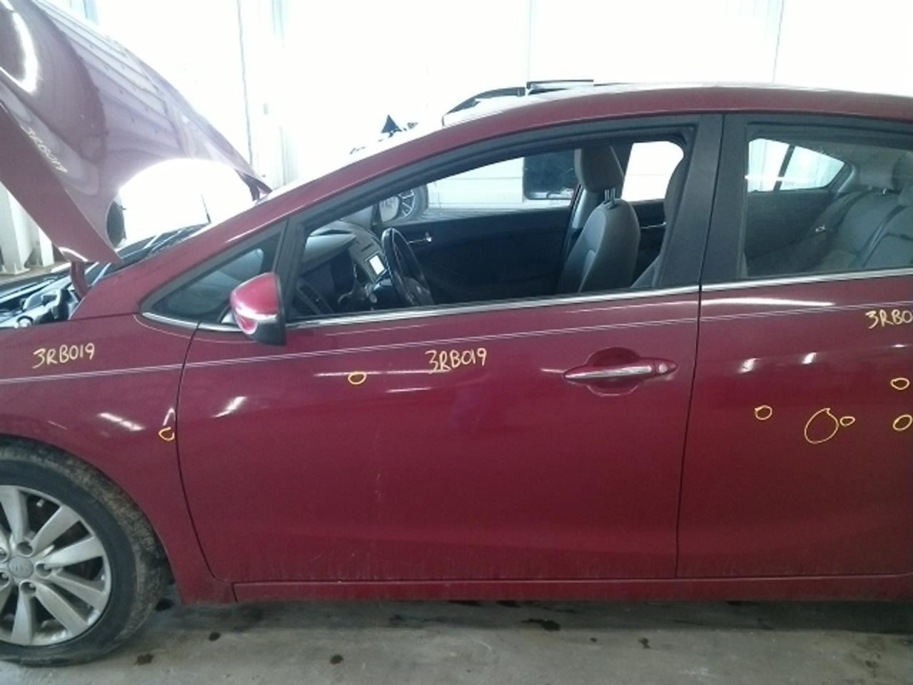 FORTE 2014 Fuse Box Cabin 104806380