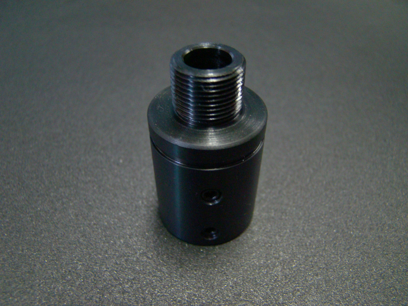 10/22 Thread adapter BLACK  1022 10-22  1/2-28 1/2x28 .5-28 MADE IN USA