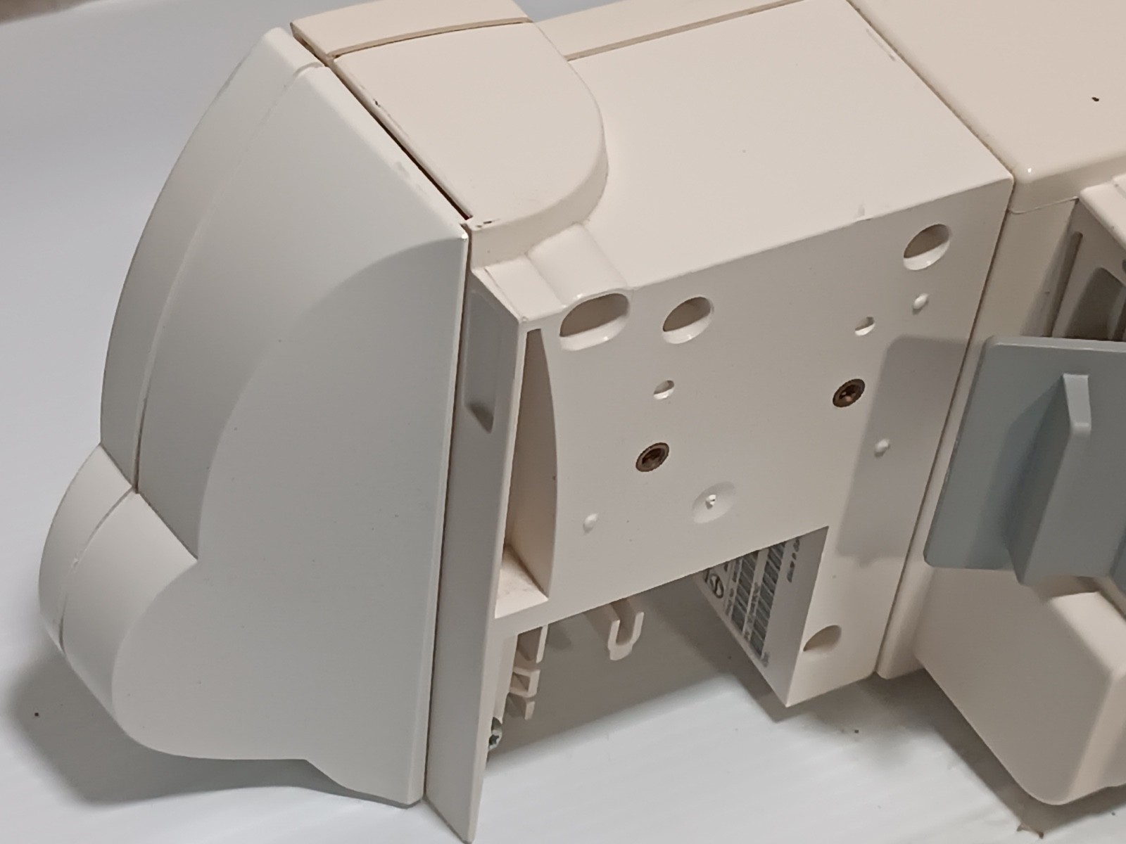 Philips M8048A 8-Rack Flexible Module Server with M8026-60002 Remote and Clamp