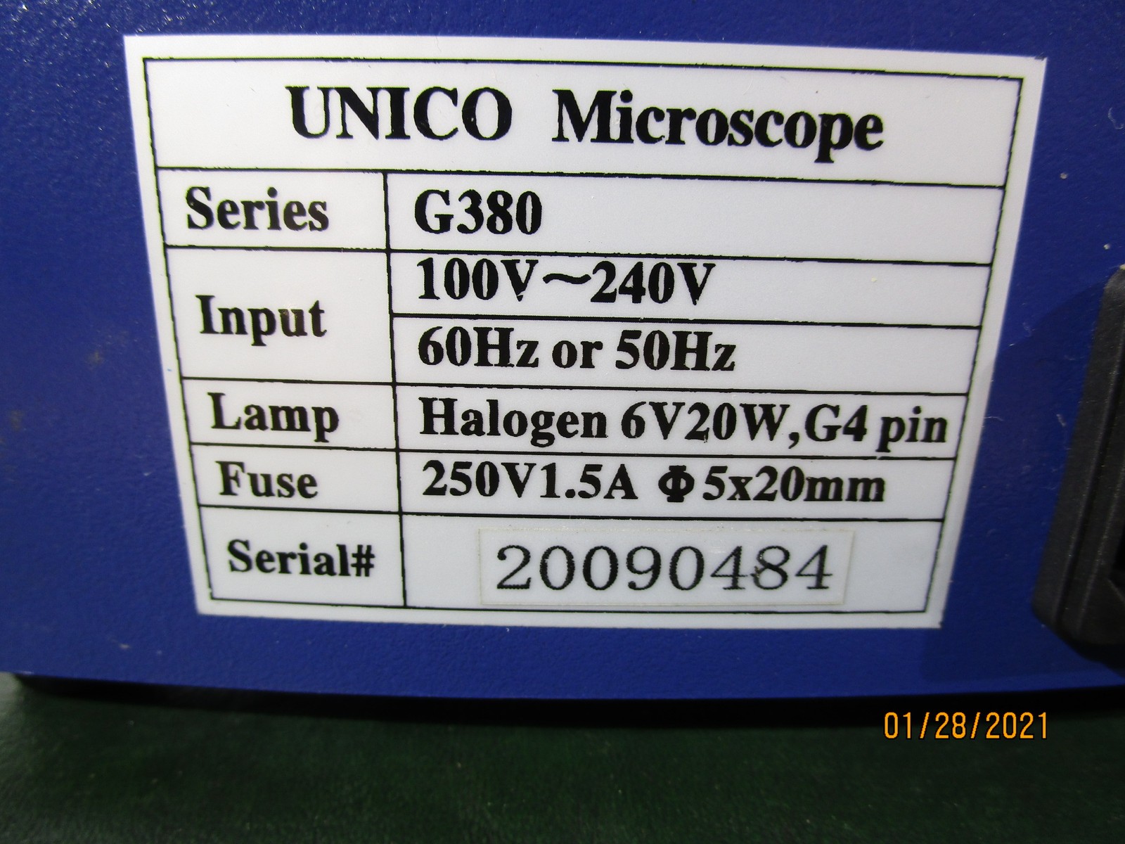 Unico G380 Microscope w Four Objectives