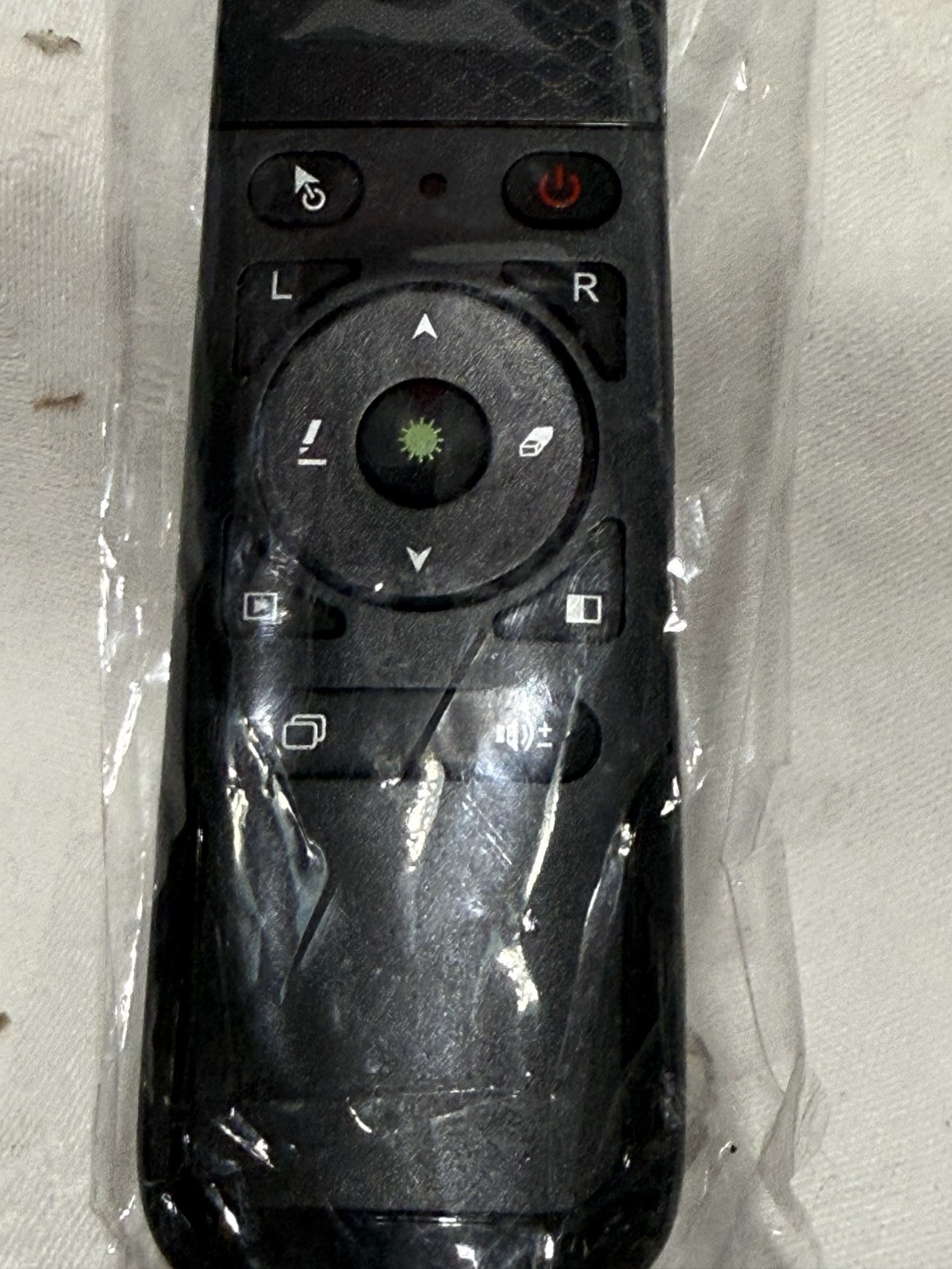 2.4G Wireless Air Mouse with Laser Pointer 6 Axes Gyroscope Remote Controll