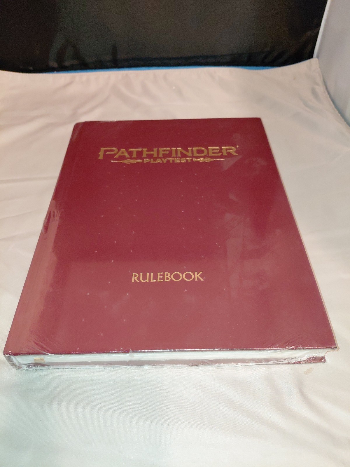 Pathfinder Playtest Rulebook Special Edition Cover NIS