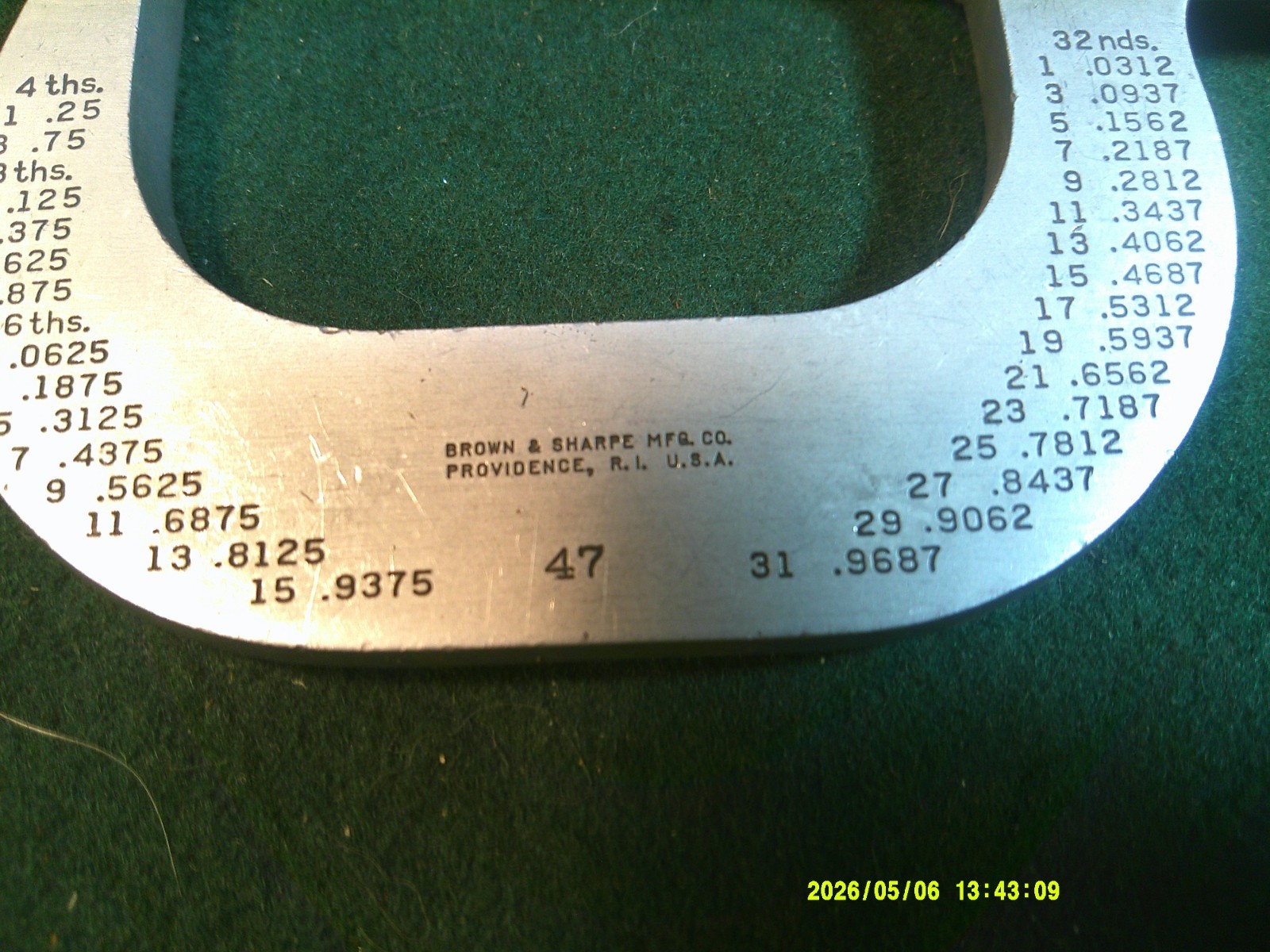VINTAGE BROWN & SHARPE NO. 47RS MICROMETER CALIPER