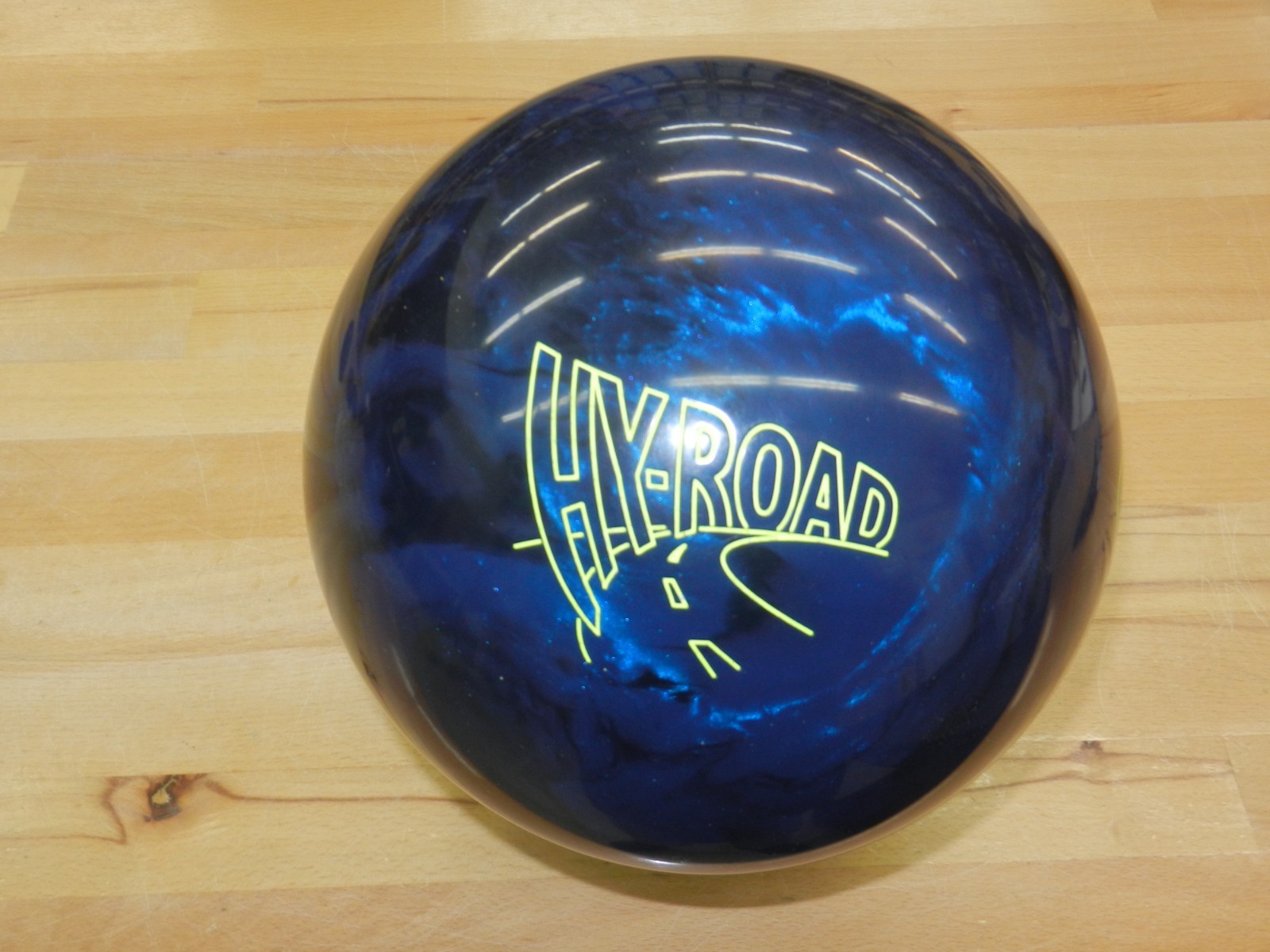 NIB 14# Storm Hyroad Bowling Ball w/Specs of 14.4/3.5-4" Pin/3.13oz TW