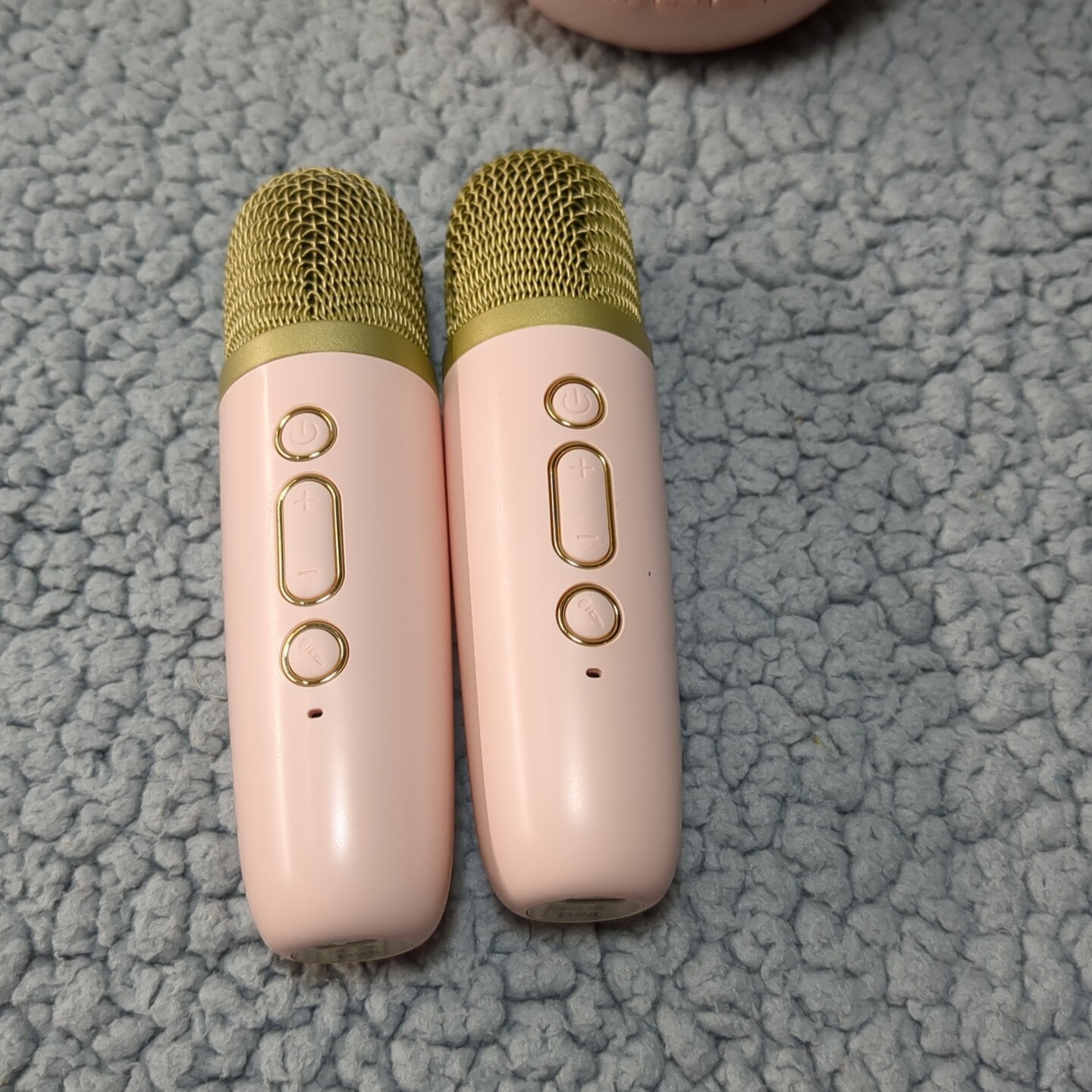 Bluetooth Karaoke Speaker And 2 Microphones for Kids Pink