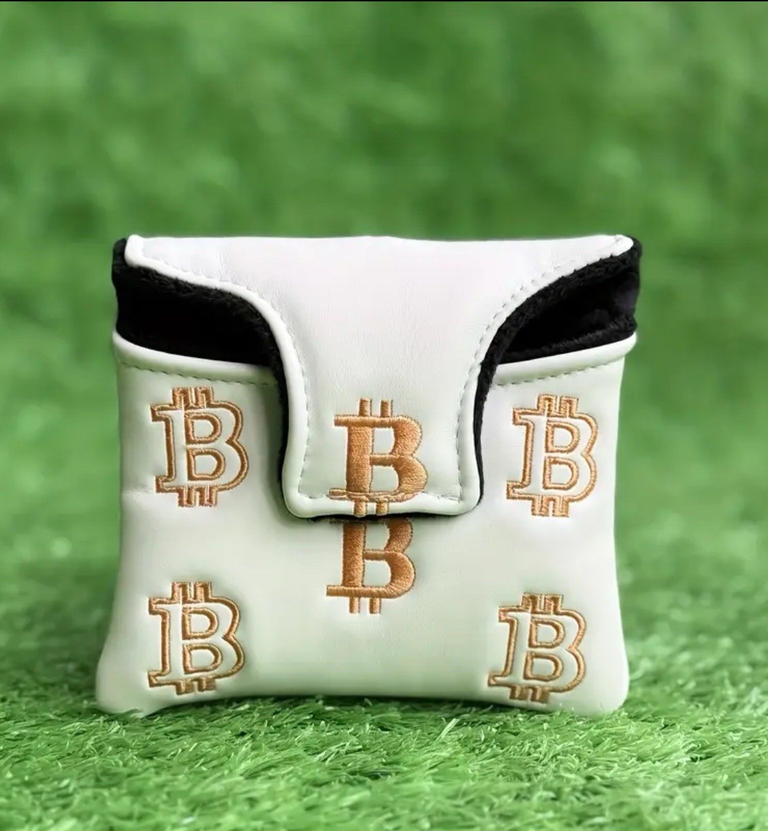 Bitcoin Design Mallet Style Putter Head Cover (White)