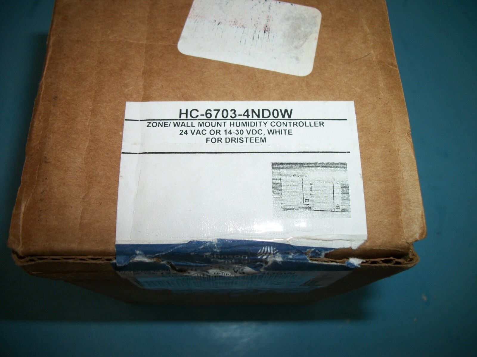 Johnson Controls HC-6703-4ND0W Zone/ Wall Mount Humidity Controller White