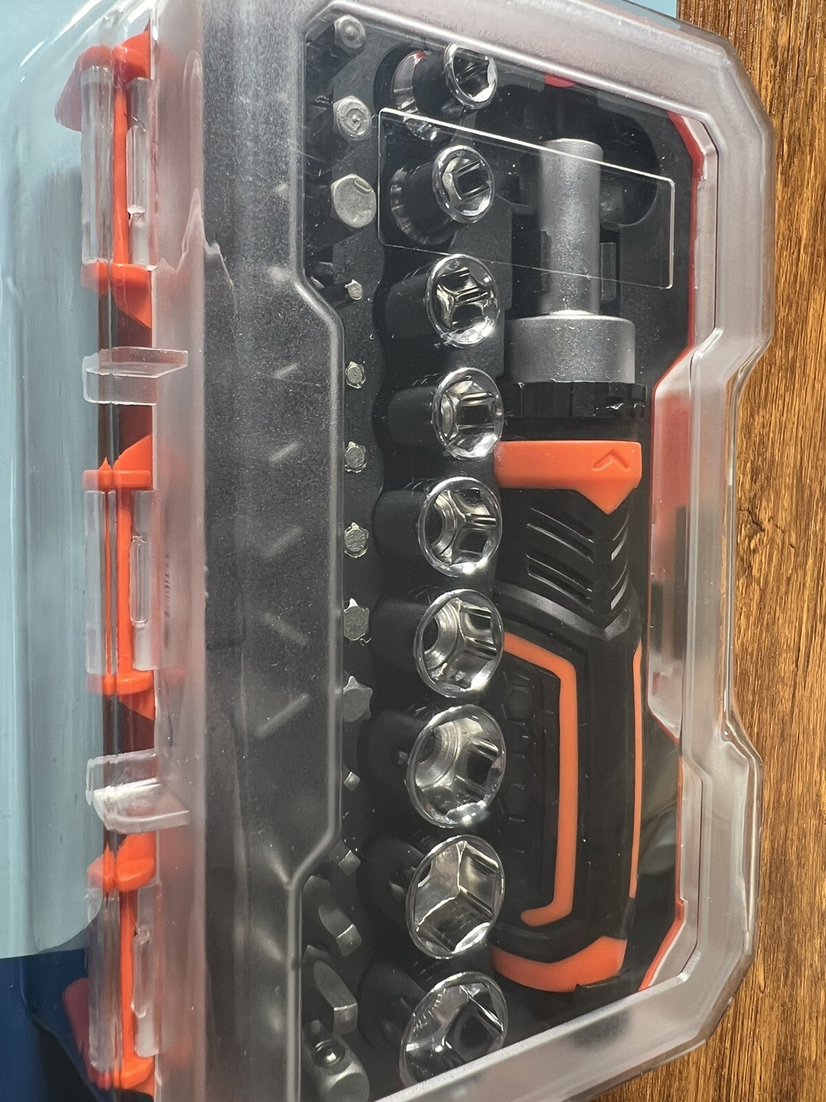 37 Piece Ratchet Screwdriver And Socket Set New