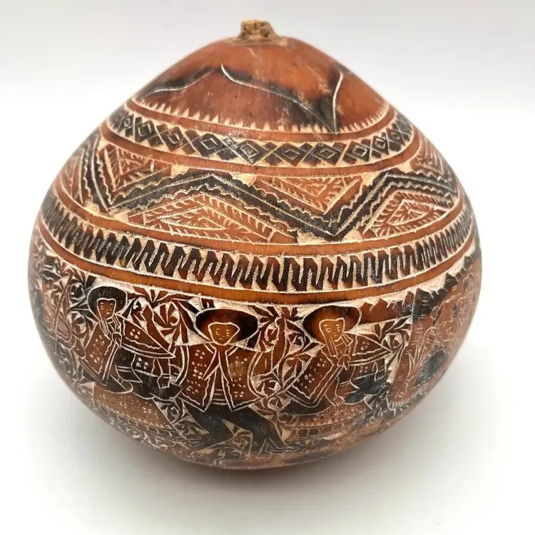 Vintage Folk Art Intricate Hand Carved & Dyed Strorytelling Gourd Rattle Peru 4"