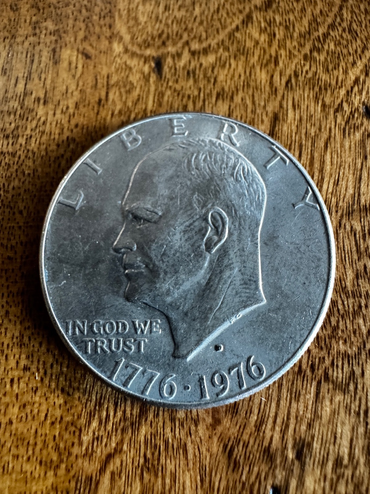 Eisenhower One Dollar 1776-1976 Liberty Bell Over The Moon Coin