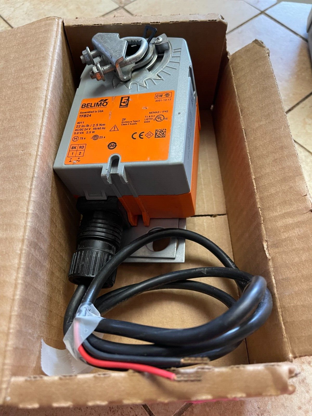 Belimo TFB 24 TFB24 Damper Actuator, 22 in-lb [2.5 Nm], Spring return, AC/DC 24