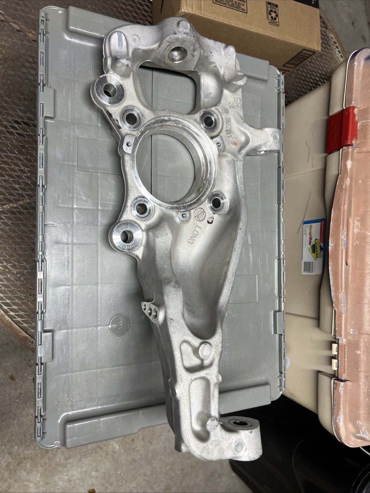 2015-2020 Ford F-150 Steering Knuckle Passenger RHside U022N