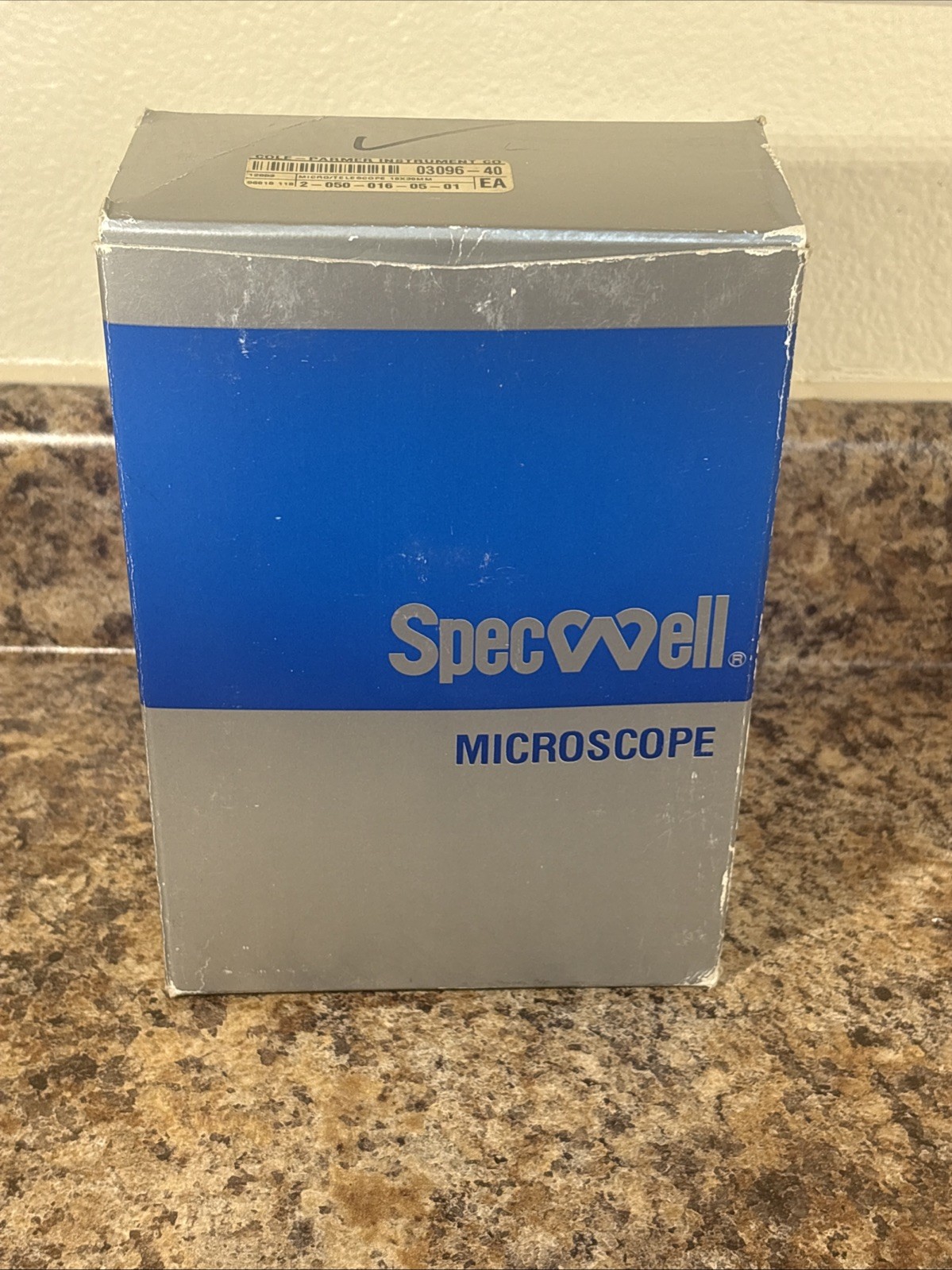 Specwell 10x30 Handheld Monocular 6° with Extra Short Focus + Case & Strap