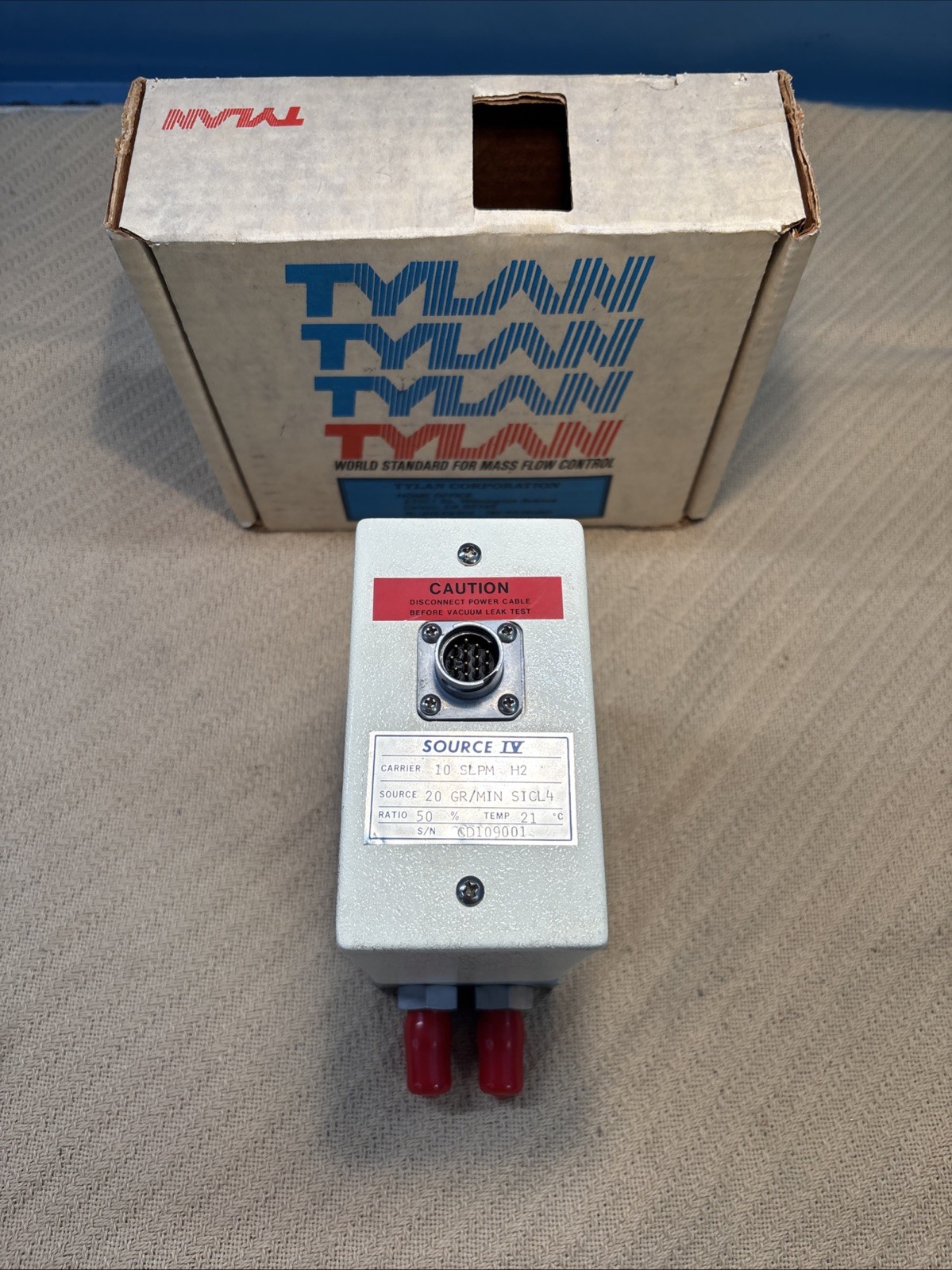 Applied Materials Source IV 10 SLPM H2 Mass Flow Controller