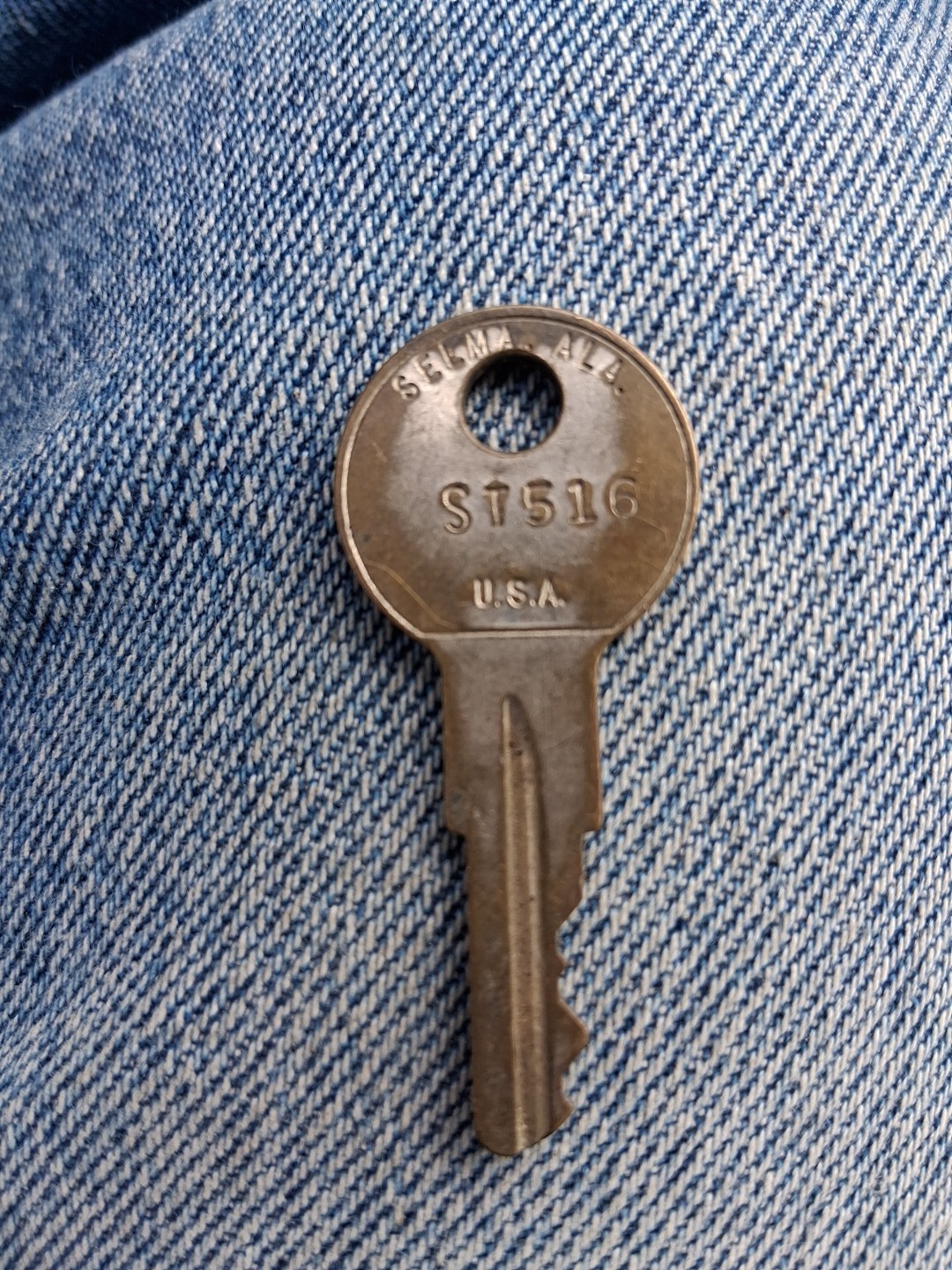 Locking Gas Cap Key By Code ST516 Free Shipping