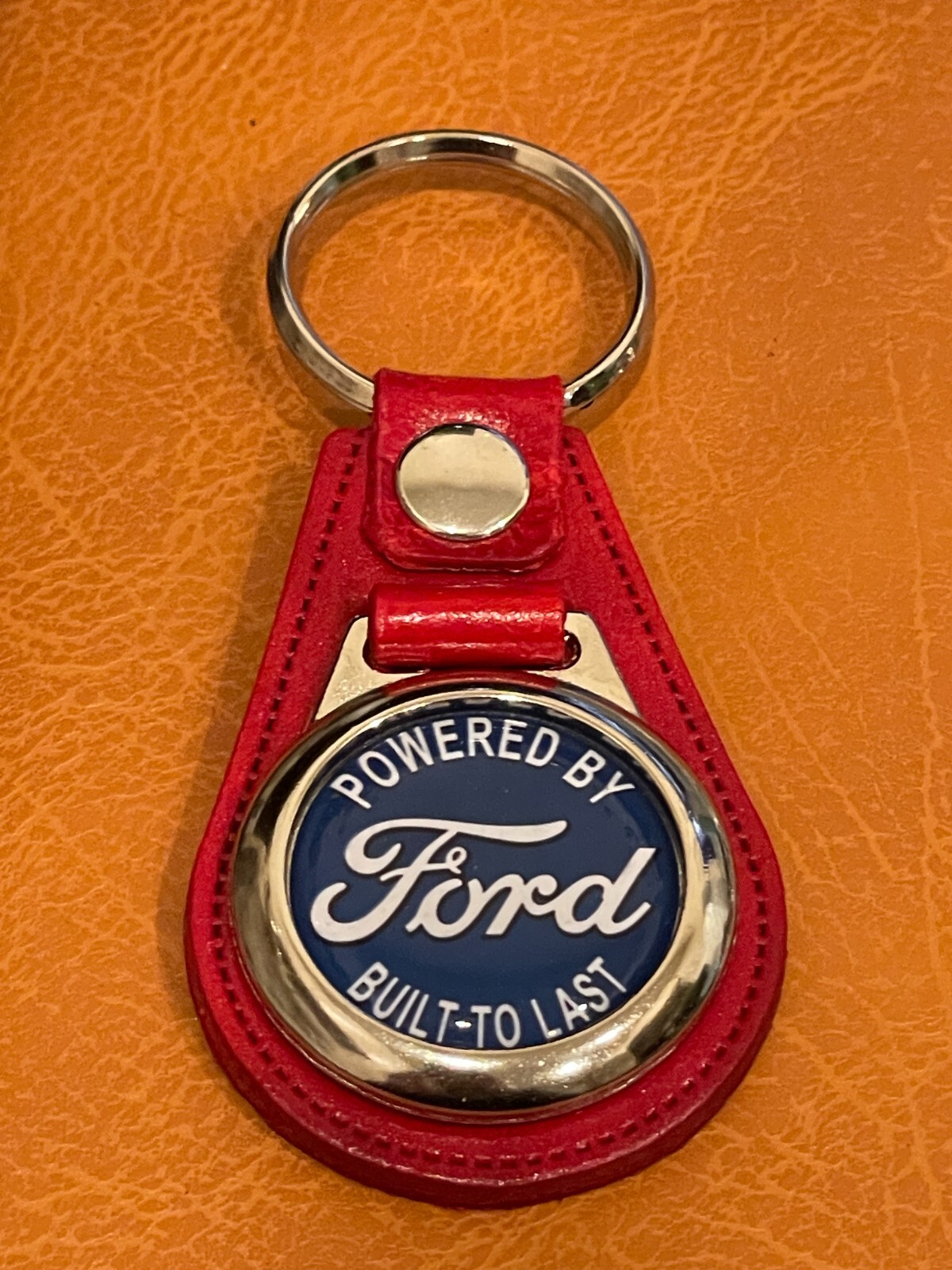 RED PREMIUM LEATHER KEYCHAIN FOR YOUR FORD TRUCK